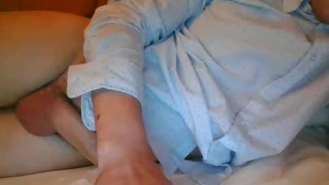 polleta69 online show from January 3, 2025, 4:06 pm