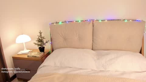 Polly online show from December 26, 2024, 12:57 am