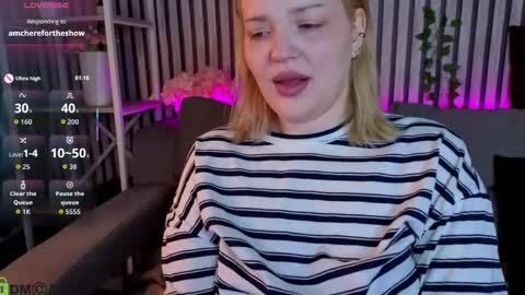 Snapshot of polly__mayer chatting on April 28, 2026, 1:48 am Polly online show from April 28, 2026, 1:48 am