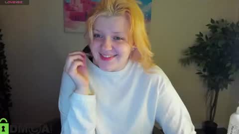 Snapshot of polly__mayer chatting on June 21, 2026, 1:08 am Polly online show from June 21, 2026, 1:08 am