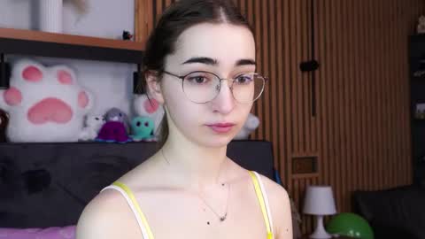 Polly online show from February 2, 2026, 8:57 am