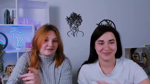 polly_cute1 online show from February 19, 2026, 12:34 pm