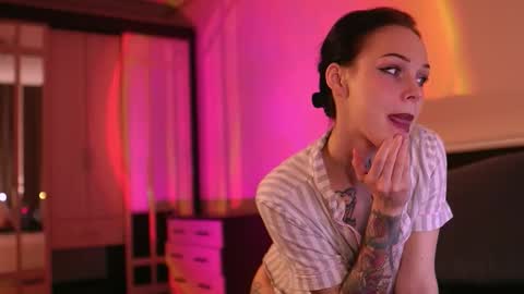 Snapshot of polusladkoye chatting on September 13, 2025, 7:24 pm Megan.online online show from September 13, 2025, 7:24 pm