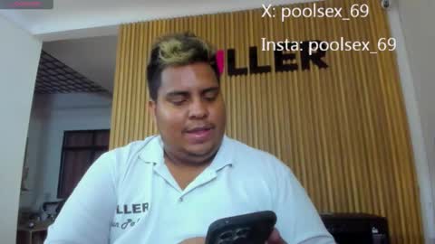 poolsexx_69 online show from November 26, 2025, 9:38 pm