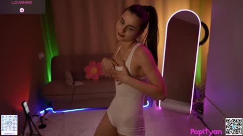 Louise  see you on December 1  at 2200 UTC3 online show from March 27, 2026, 5:57 am