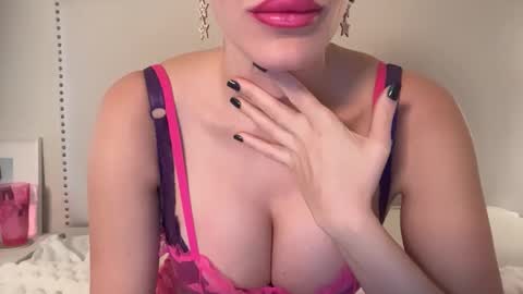 Poppy Knox online show from December 3, 2025, 6:50 pm