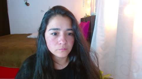 Snapshot of porcelainlux chatting on January 12, 2025, 12:49 am porcelainlux online show from January 12, 2025, 12:49 am