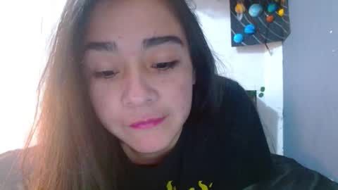 porcelainlux online show from January 17, 2025, 9:50 pm