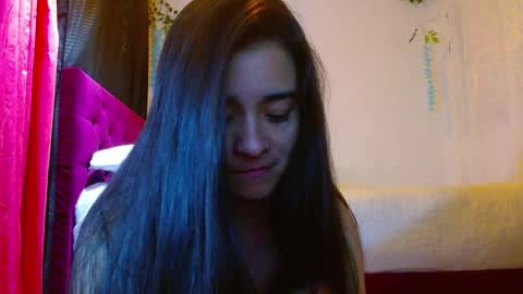 Snapshot of porcelainlux chatting on February 11, 2025, 6:51 am porcelainlux online show from February 11, 2025, 6:51 am