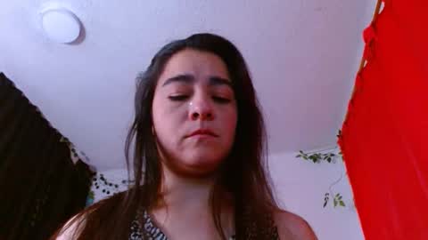 Snapshot of porcelainlux chatting on September 28, 2025, 8:14 pm porcelainlux online show from September 28, 2025, 8:14 pm