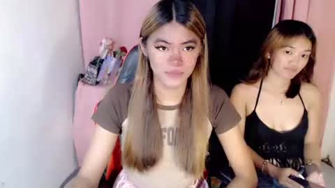 pornstar_kia online show from March 23, 2026, 5:22 am
