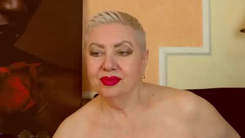 Snapshot of posh_lady chatting on July 9, 2026, 9:08 pm LADY POSH online show from July 9, 2026, 9:08 pm