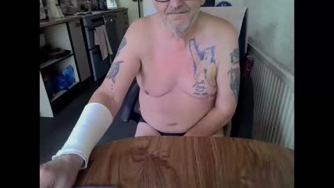 poshman65 online show from May 29, 2026, 8:56 am