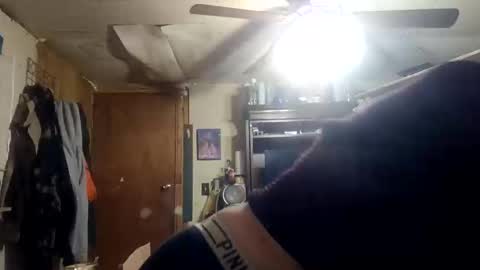 Snapshot of potsymcstoner chatting on November 3, 2025, 12:57 am potsymcstoner online show from November 3, 2025, 12:57 am