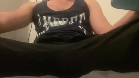Snapshot of poulpossss chatting on July 17, 2026, 9:16 am poulpossss online show from July 17, 2026, 9:16 am