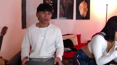 Snapshot of power_hot18 chatting on December 24, 2024, 2:10 am ALEX Y ALEXA online show from December 24, 2024, 2:10 am