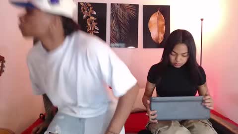 Snapshot of power_hot18 chatting on January 7, 2025, 2:10 am ALEX Y ALEXA online show from January 7, 2025, 2:10 am