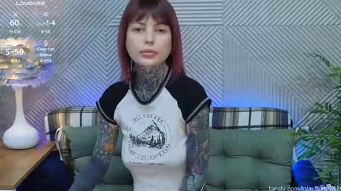 Snapshot of powerrr_ chatting on February 20, 2026, 6:26 am Lola online show from February 20, 2026, 6:26 am