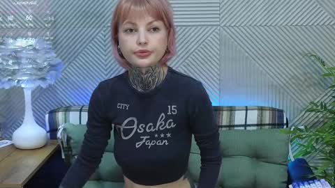 Snapshot of powerrr_ chatting on February 24, 2026, 5:49 am Lola online show from February 24, 2026, 5:49 am