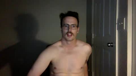 Snapshot of pphoto_95 chatting on February 20, 2025, 3:45 am Redd online show from February 20, 2025, 3:45 am