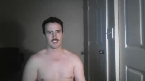 Snapshot of pphoto_95 chatting on February 16, 2026, 2:51 am Redd online show from February 16, 2026, 2:51 am