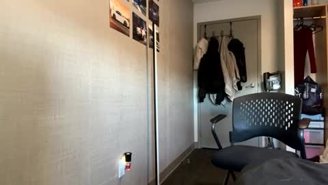 Snapshot of pprincesskyliee chatting on January 14, 2025, 8:15 pm Kylie online show from January 14, 2025, 8:15 pm