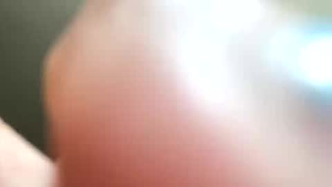 pr3ttynperla online show from December 17, 2025, 1:11 am