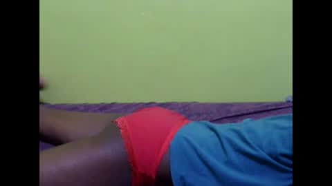 Snapshot of precious_nesh chatting on February 16, 2025, 1:05 pm precious_nesh online show from February 16, 2025, 1:05 pm