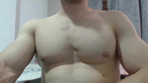 Snapshot of preettyboyx chatting on January 24, 2025, 9:47 pm JUAN online show from January 24, 2025, 9:47 pm
