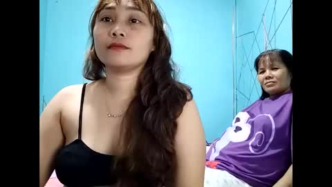 Snapshot of preggyliz chatting on February 10, 2025, 10:53 am preggyliz online show from February 10, 2025, 10:53 am