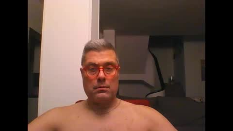 prendimisubito online show from December 3, 2025, 1:13 am