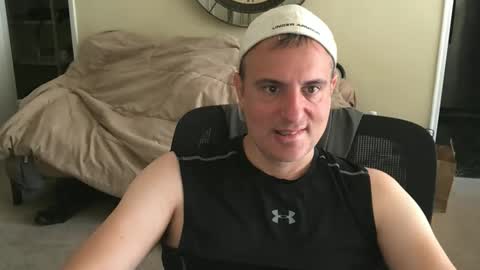 preppyguyintokink1 online show from June 1, 2026, 8:10 pm