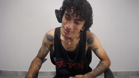 Plux online show from January 25, 2025, 6:34 am