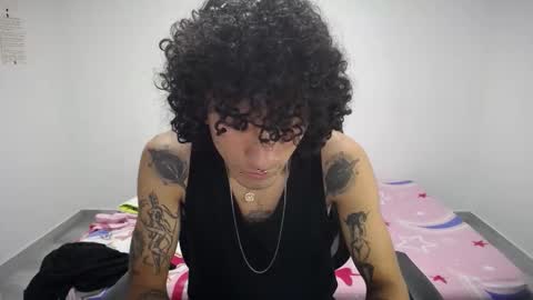 Plux online show from October 1, 2025, 4:51 am