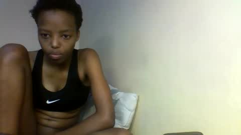Prettie candy9 online show from October 4, 2025, 12:19 am