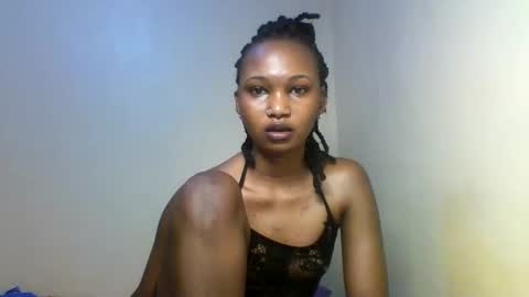 Prettie candy9 online show from October 13, 2025, 12:49 pm