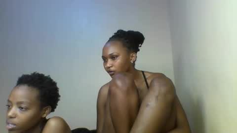 Prettie candy9 online show from October 16, 2025, 12:33 am
