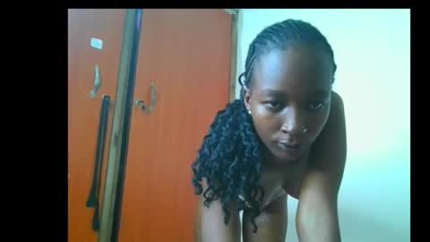 Snapshot of pretty__lisa chatting on February 8, 2026, 7:45 am pretty__lisa online show from February 8, 2026, 7:45 am