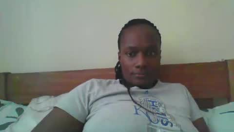 Snapshot of pretty_beib chatting on November 2, 2025, 11:23 am Karol online show from November 2, 2025, 11:23 am