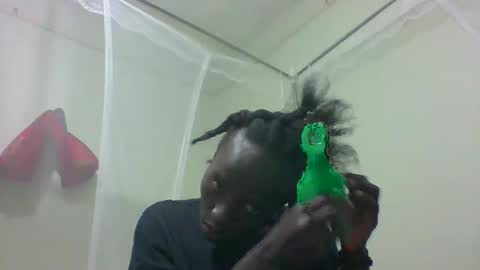 pretty_betty_ online show from February 2, 2025, 3:28 pm