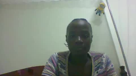 pretty_betty_ online show from February 5, 2025, 6:26 pm
