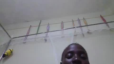 pretty_betty_ online show from February 10, 2025, 6:45 pm