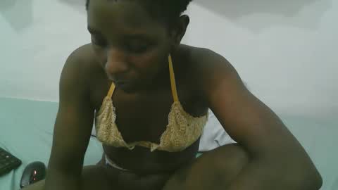 pretty online show from April 6, 2026, 12:19 am