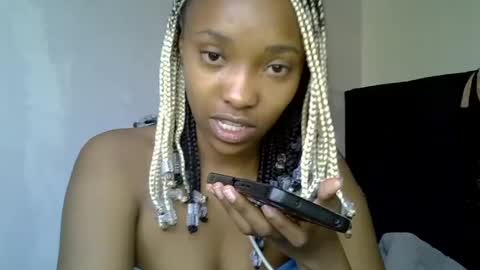 pretty jazminee online show from July 21, 2026, 5:10 am