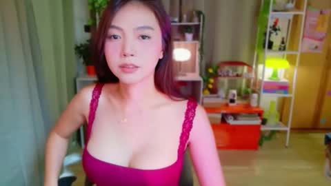 Kim online show from May 25, 2026, 7:03 am