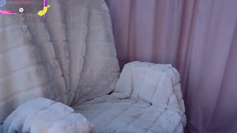 Snapshot of pretty_kitsune chatting on October 3, 2025, 9:28 am Pretty Kitsune Next stream November 30 online show from October 3, 2025, 9:28 am