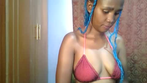 pretty_leilah online show from January 15, 2026, 5:45 am