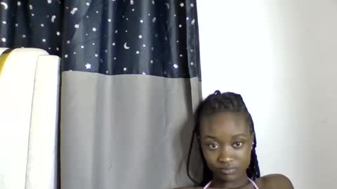 Snapshot of pretty_luv1 chatting on May 6, 2026, 7:41 pm pretty luv1 online show from May 6, 2026, 7:41 pm