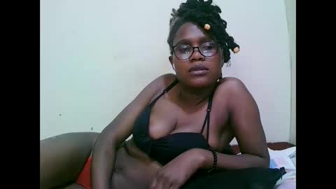 Snapshot of pretty_mellan chatting on February 1, 2025, 5:26 pm pretty_mellan online show from February 1, 2025, 5:26 pm