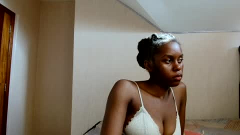 Snapshot of pretty_nyra chatting on July 25, 2026, 1:30 pm Nyra online show from July 25, 2026, 1:30 pm